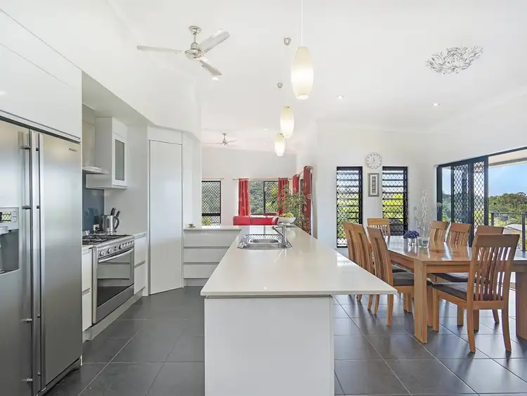 Fifth view of Homely house listing, 117 McFarlane Drive, Kanimbla QLD 4870