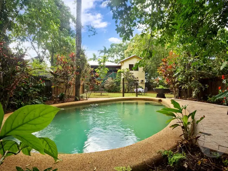 395 Kamerunga Road, Redlynch QLD 4870