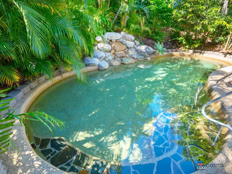 4 Compton Court, Bentley Park QLD 4869