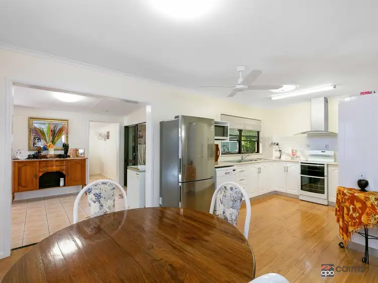 24 Windsor close, Brinsmead QLD 4870