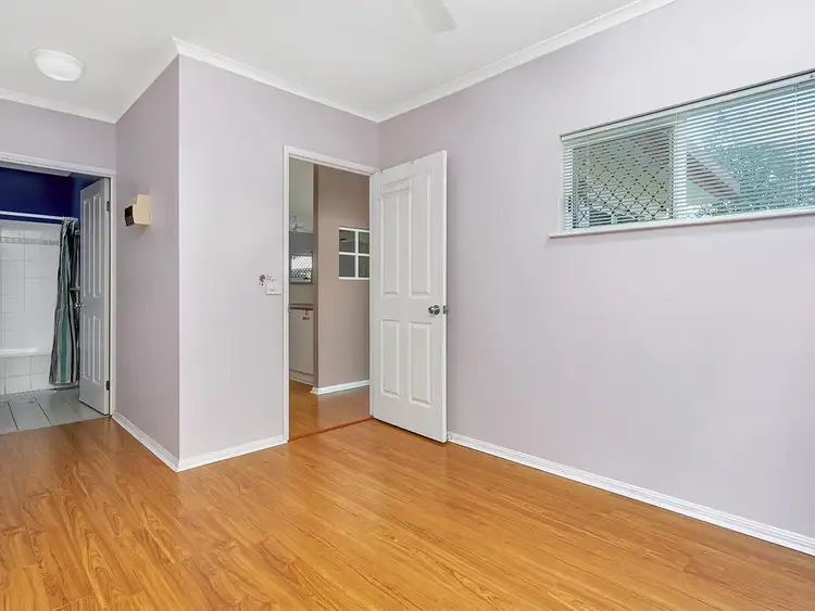 Fifth view of Homely unit listing, 4/7a Grantala St, Manoora QLD 4870