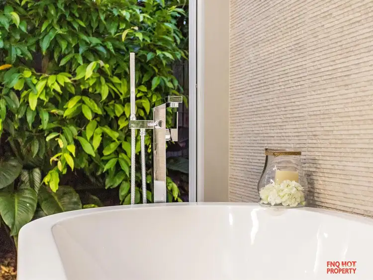 Sixth view of Homely house listing, 2 Thornborough Circuit, Smithfield QLD 4878