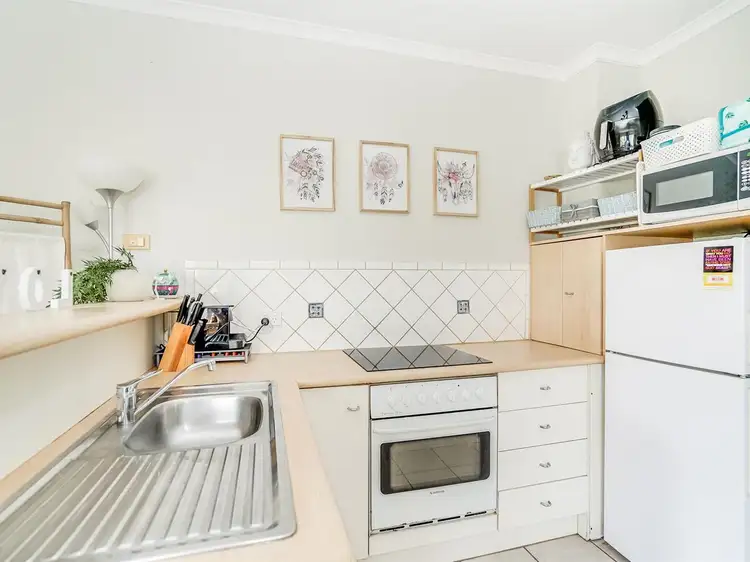 Fifth view of Homely unit listing, 4/163 Buchan Street, Bungalow QLD 4870