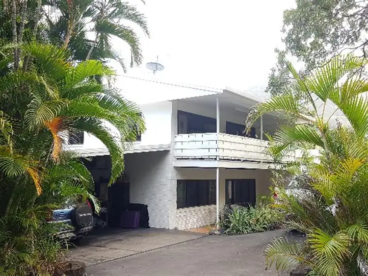 17 Buchan Street, Palm Cove QLD 4879