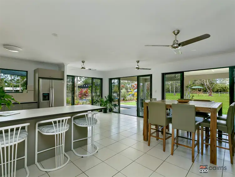 8-10 JOHNSON ROAD, White Rock QLD 4868