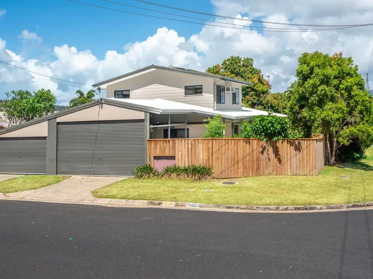 2 Ponticello Street, Whitfield QLD 4870
