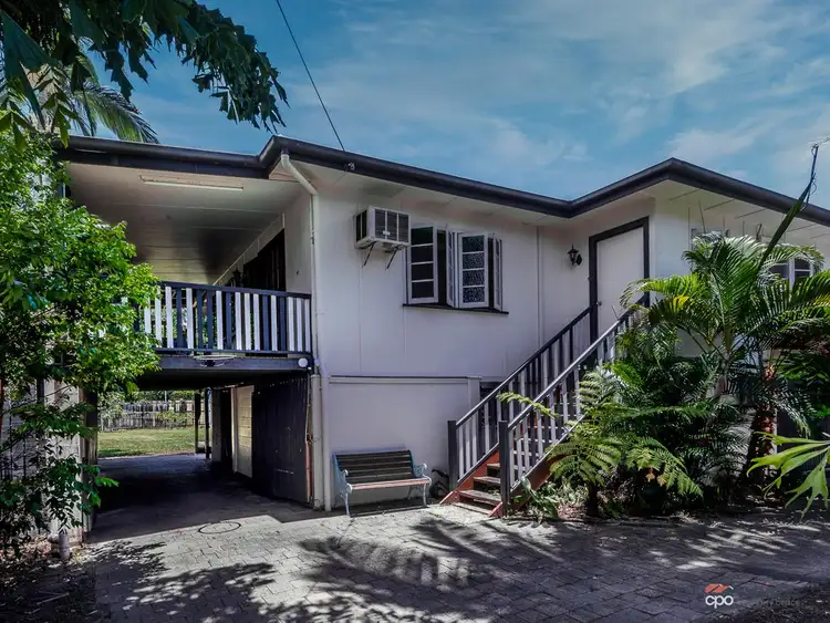 6 Casella Street, Earlville QLD 4870