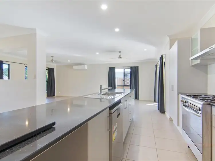 30 Mackerras Street, Redlynch QLD 4870