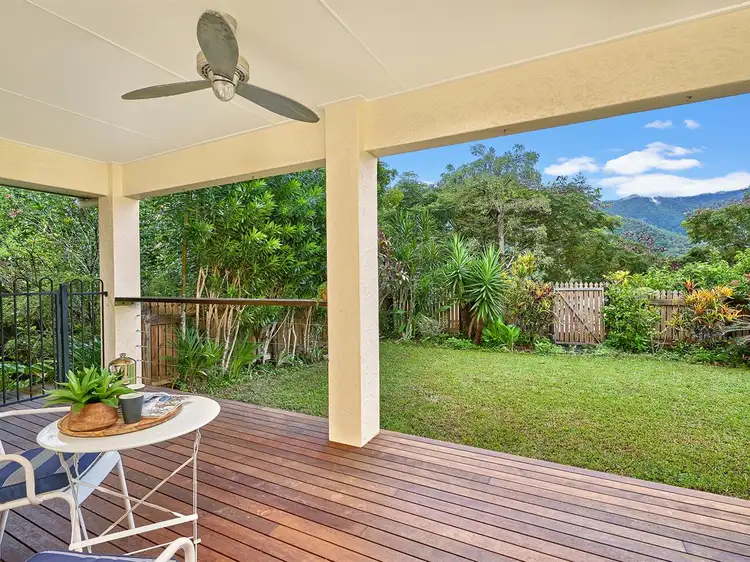 3 Orminston Close, Redlynch QLD 4870