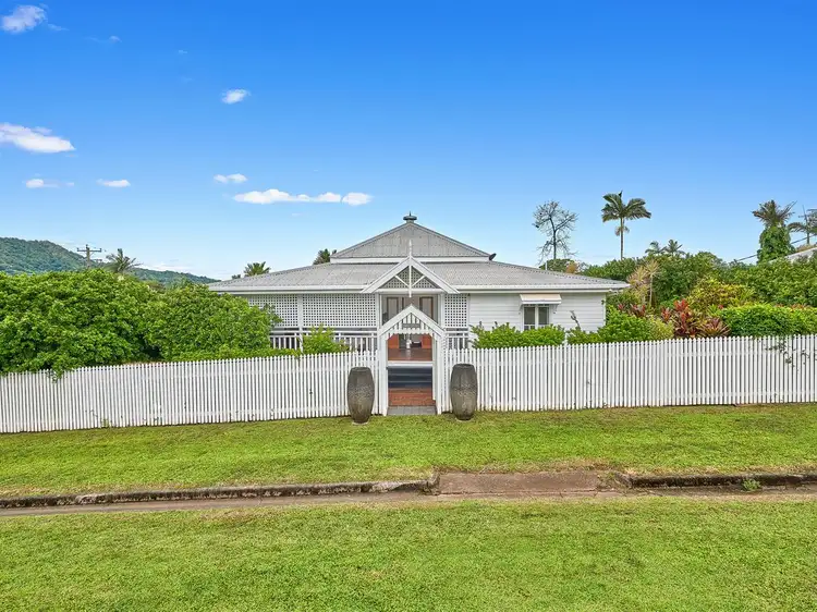 21 Duignan Street, Whitfield QLD 4870