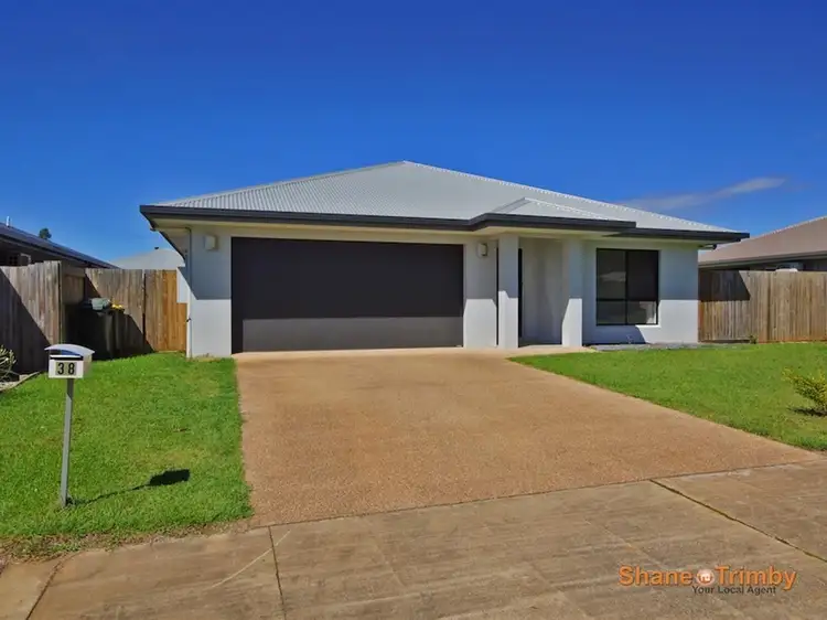 38 Hodkinson st, Redlynch QLD 4870