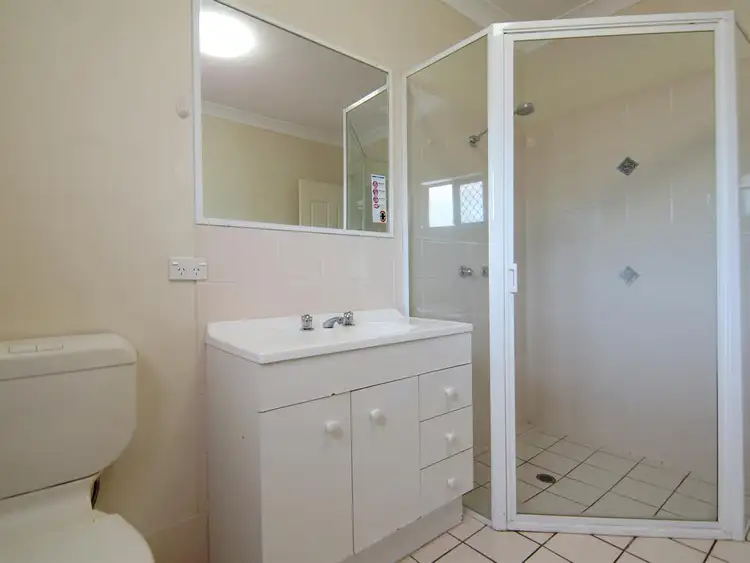 Seventh view of Homely apartment listing, 9/3-9 Stratford Parade, Stratford QLD 4870