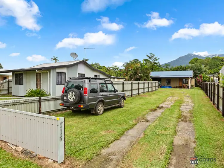 1 & 2/35 Whitman Street, Mirriwinni QLD 4871