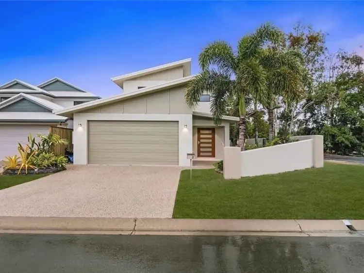 2 Beachfront Avenue, Trinity Beach QLD 4879