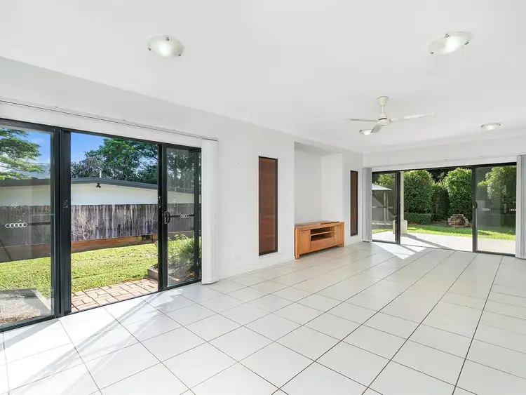 Second view of Homely house listing, 5 Palmer Rise, Brinsmead QLD 4870