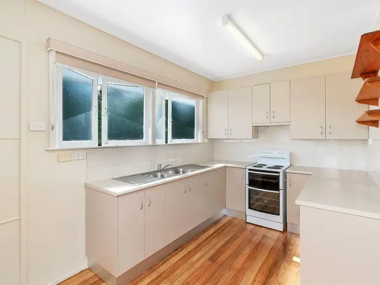 Third view of Homely house listing, 24 Cominos Place, Manunda QLD 4870