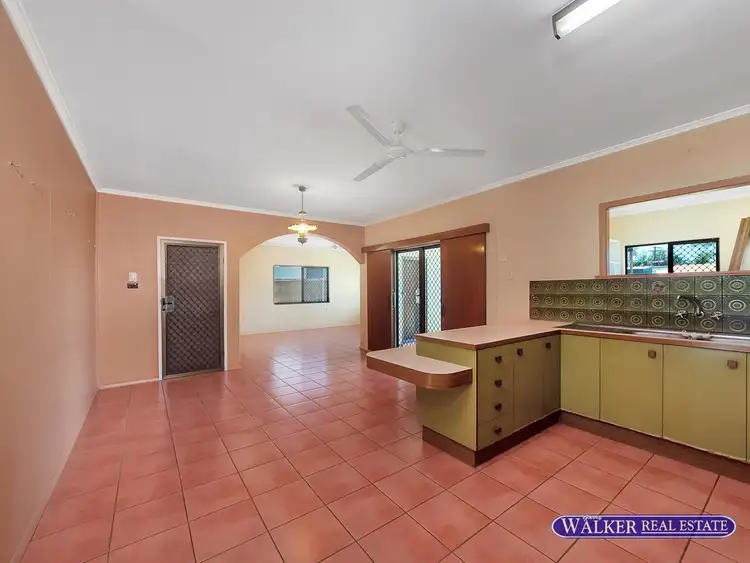 Fifth view of Homely house listing, 8 Emerald Street, Bayview Heights QLD 4868