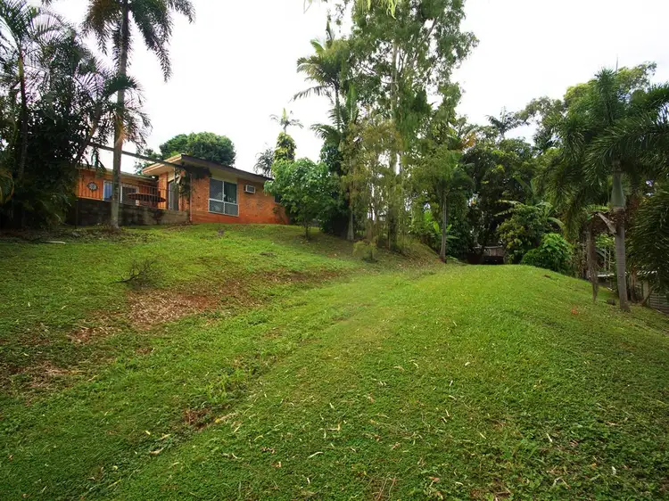 5-9 Shale St, Brinsmead QLD 4870