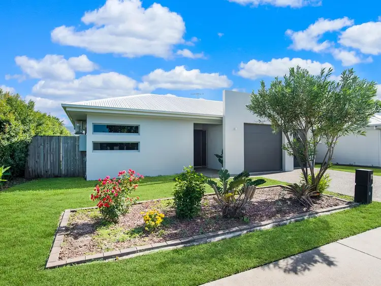 11 Northcote Street, Trinity Park QLD 4879