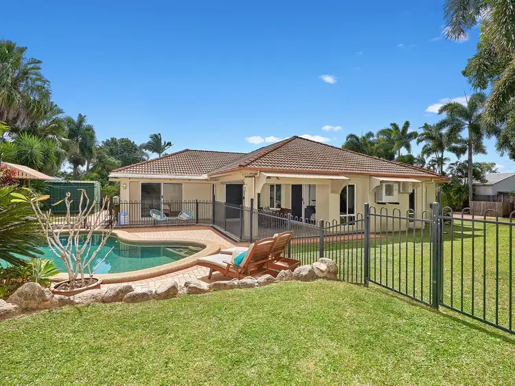 1 Collett Close, Kewarra Beach QLD 4879