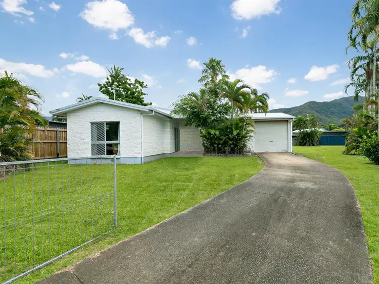 6 Linmen Close, Bentley Park QLD 4869