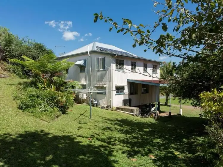4 Agnes Street, East Innisfail QLD 4860