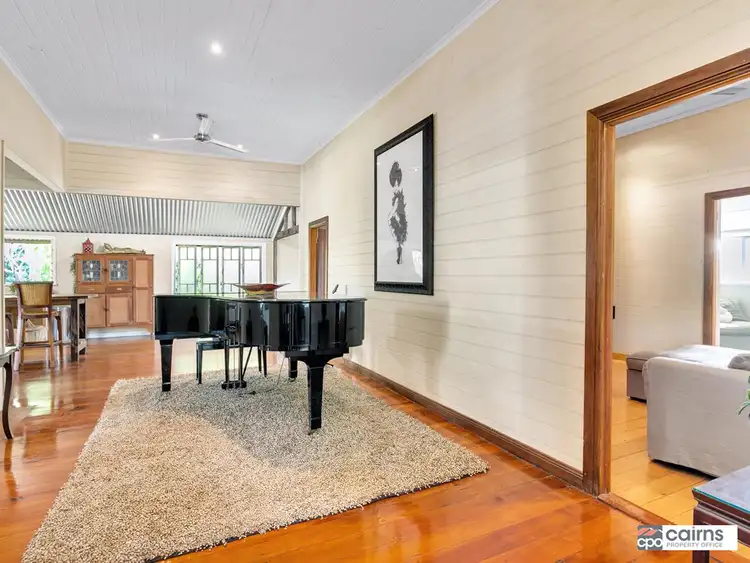 219 Harvey Rd, Redlynch QLD 4870