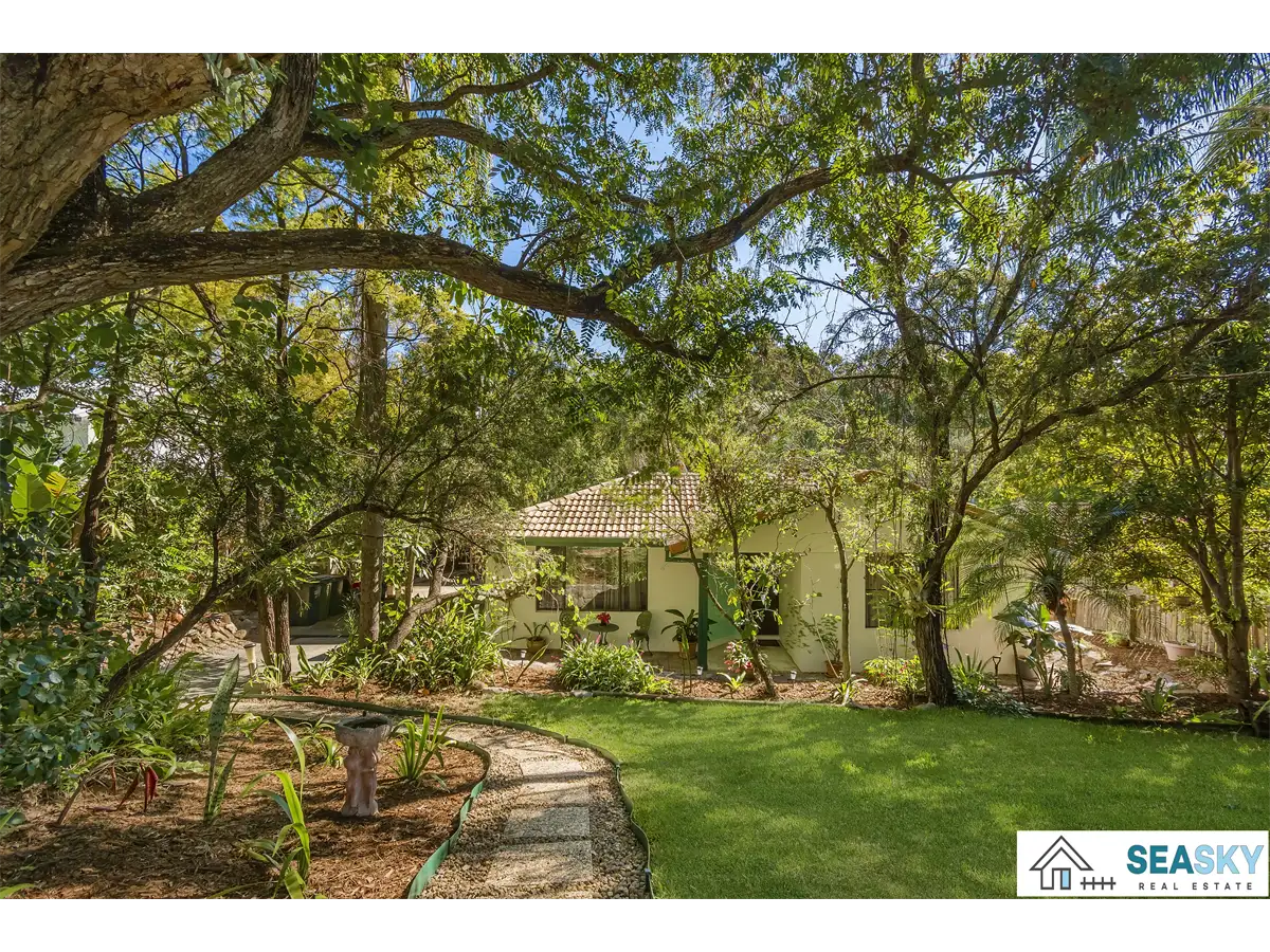 Main view of Homely house listing, 33 Dunsby Drive, Carrara QLD 4211