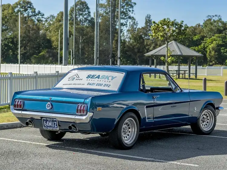 Second view of Homely house listing, 33 Dunsby Drive, Carrara QLD 4211