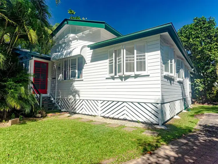 14/31-41 Cochrane Street, Mooroobool QLD 4870
