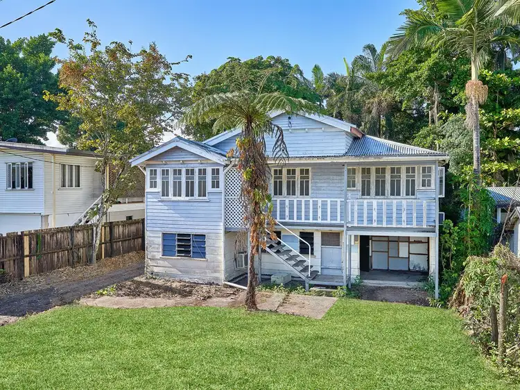 163 Mann Street, Westcourt QLD 4870