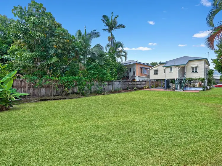 Second view of Homely house listing, 28 Winkworth Street, Bungalow QLD 4870
