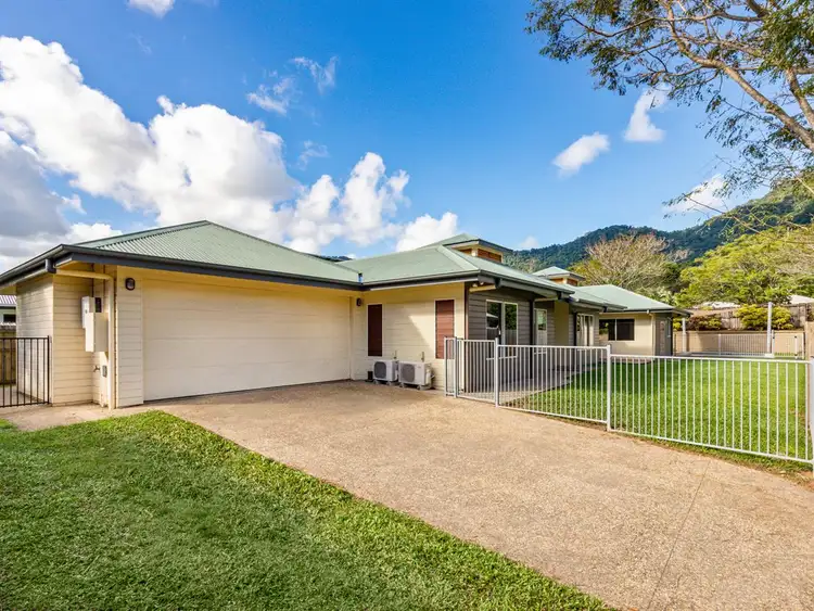 15 Davidson Close, Redlynch QLD 4870