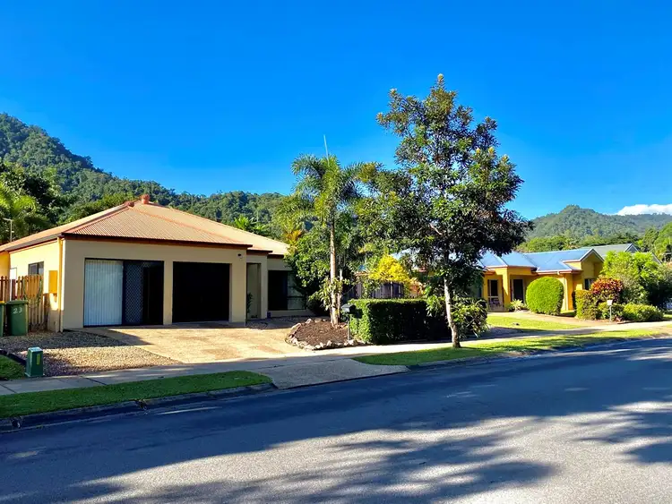 23 Gamburra Drive, Redlynch QLD 4870