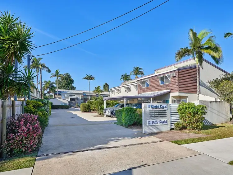 4/11 Balaclava Road, Earlville QLD 4870
