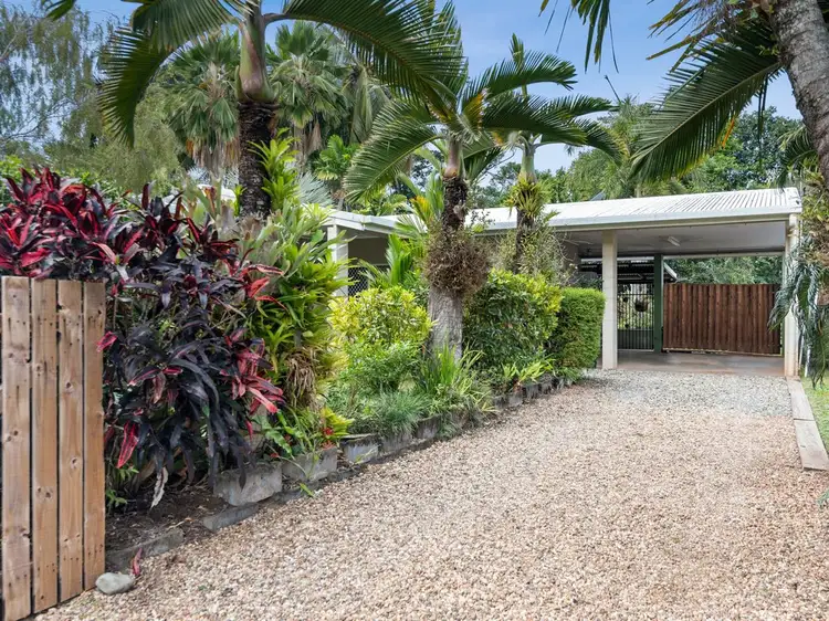 58 Impey St, Caravonica QLD 4878