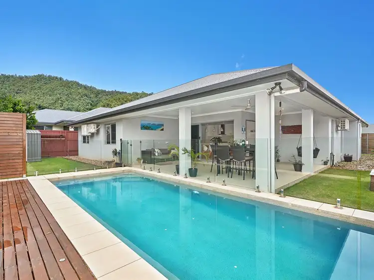 31 Laguna Avenue, Redlynch QLD 4870