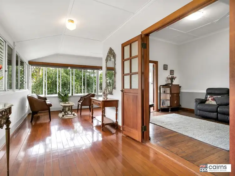 7-9 Pyne St, Edge Hill QLD 4870
