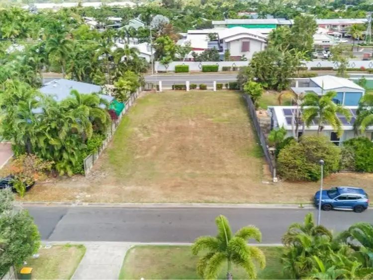 6 Narabeen St,, Kewarra Beach QLD 4879
