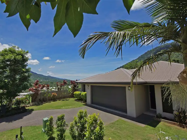 31 Willoughby Close, Redlynch QLD 4870