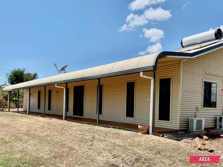 25 Wylandra Drive, Mareeba QLD 4880