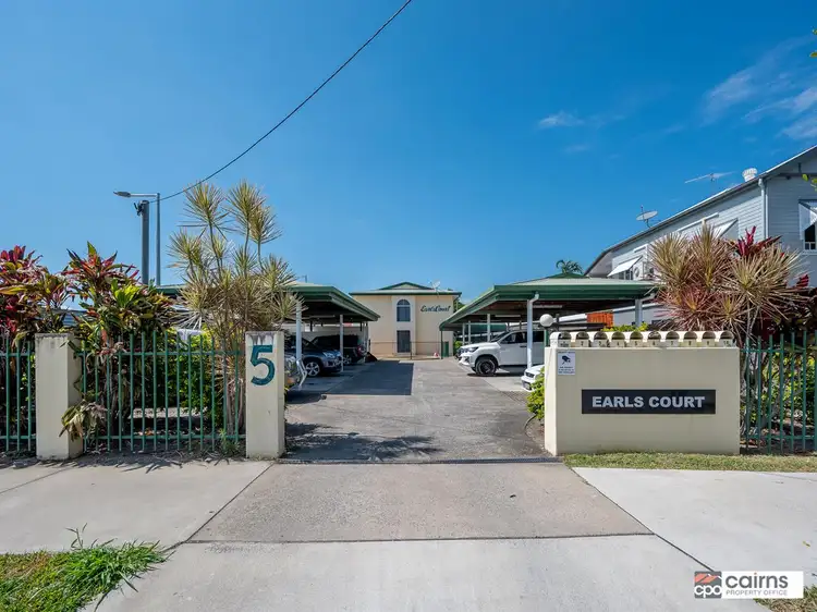 4/5 Balaclava Road, Earlville QLD 4870