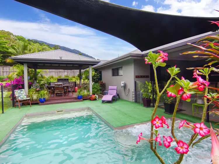 13 Willoughby Close, Redlynch QLD 4870