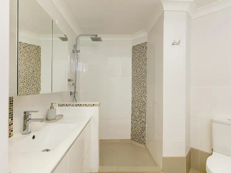 Seventh view of Homely apartment listing, 2/133 Collins Avenue, Edge Hill QLD 4870