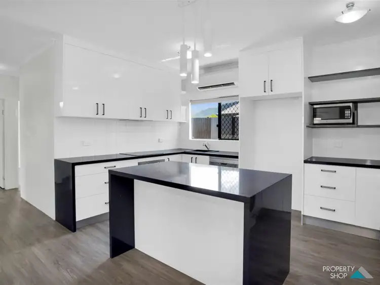 31 Cracknell Rd, White Rock QLD 4868