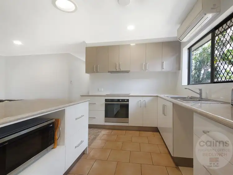 21 Armbrust st, Manoora QLD 4870