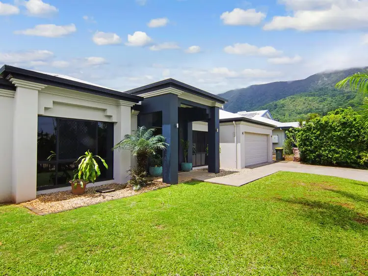 9 Craven St, Redlynch QLD 4870