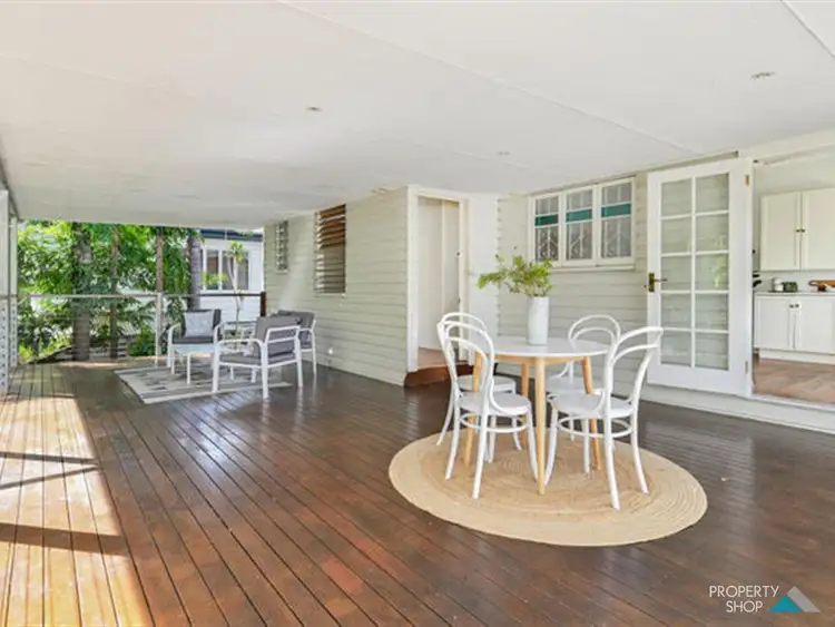 14 Chaplain Ave, Manunda QLD 4870