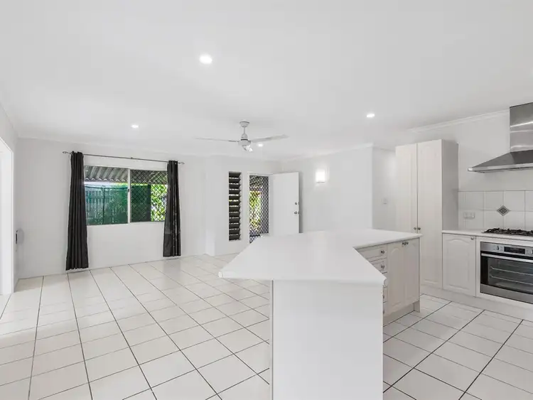 Second view of Homely house listing, 10 Conlan Close, Manoora QLD 4870