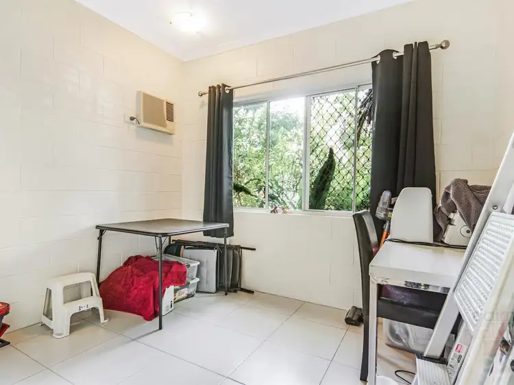 Sixth view of Homely semi-detached listing, 14 Nesbit, Whitfield QLD 4870